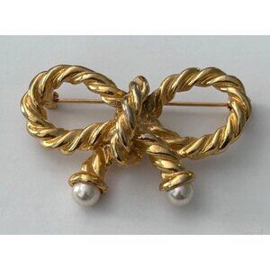 Vintage Rope Bow 80's 90's Gold-Tone Brooch Pin Pearl Accents Accessory
